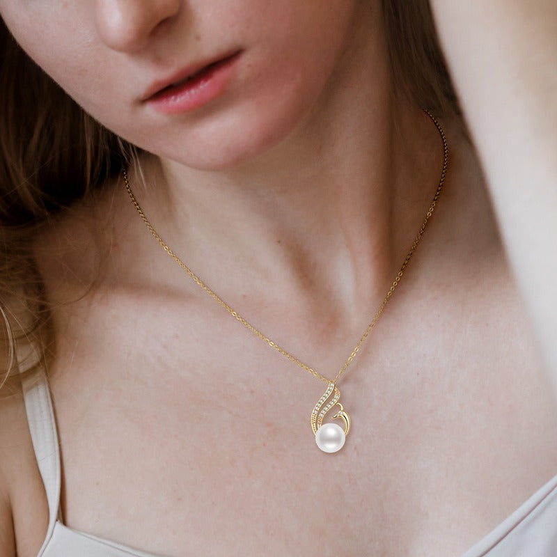 Little Swan White Freshwater Pearl Necklace Women's Fashion and Elegance Gold Wrapped Pendant
