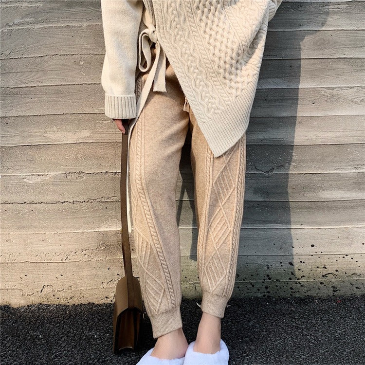 Knitted women's pants New Harun pants Elastic waist casual Fried Dough Twists small leg radish pants for women