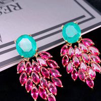 Fashionable and sophisticated temperament earrings