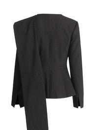 Round necked waistband for slimming and ruffled edge, a niche design for a scarf style suit jacket for women