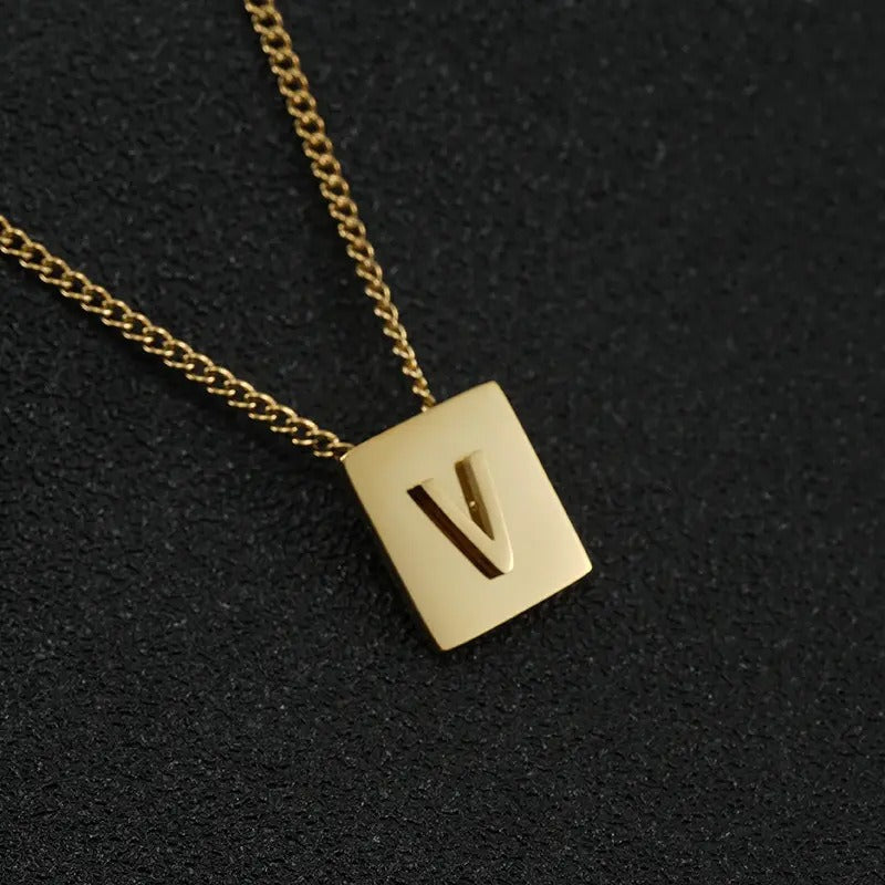 Stainless steel square letter necklace design titanium steel 26 letter necklace for women