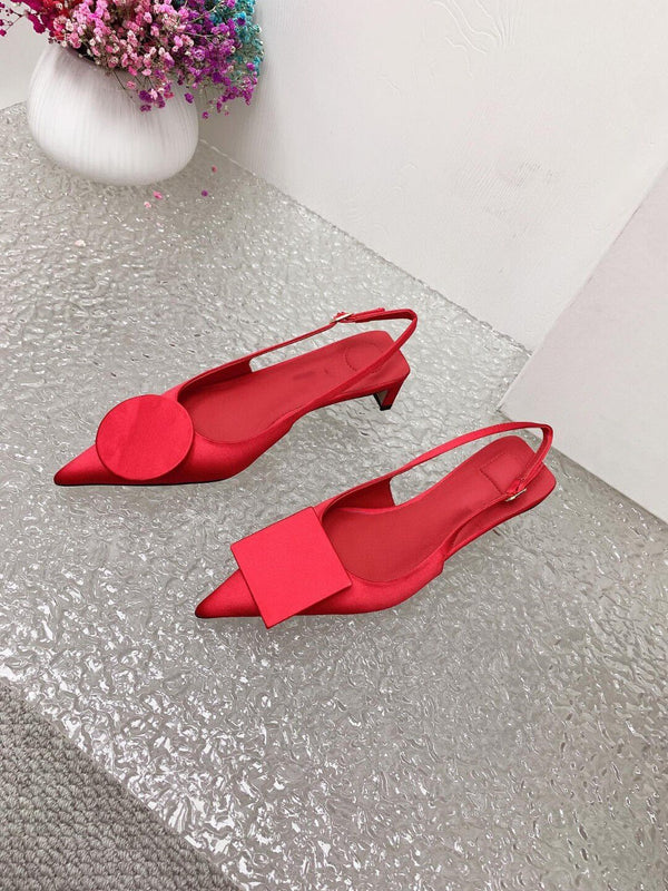 Small and minimalist pointed bow women's high heels, slim heels, runway sandals