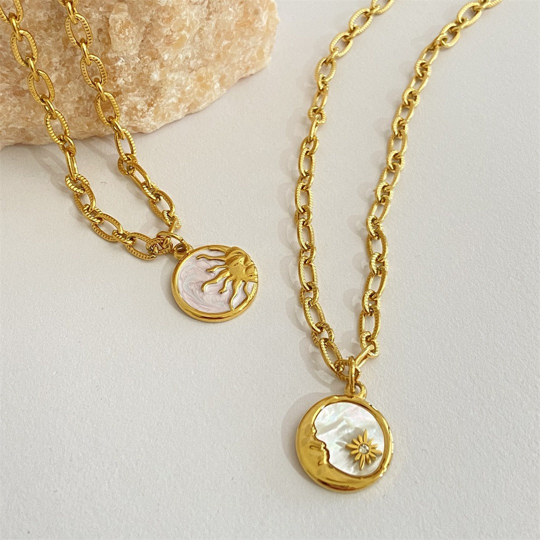 Vintage three-dimensional sun and moon round coin necklace mother-of-pearl pendant jewelry