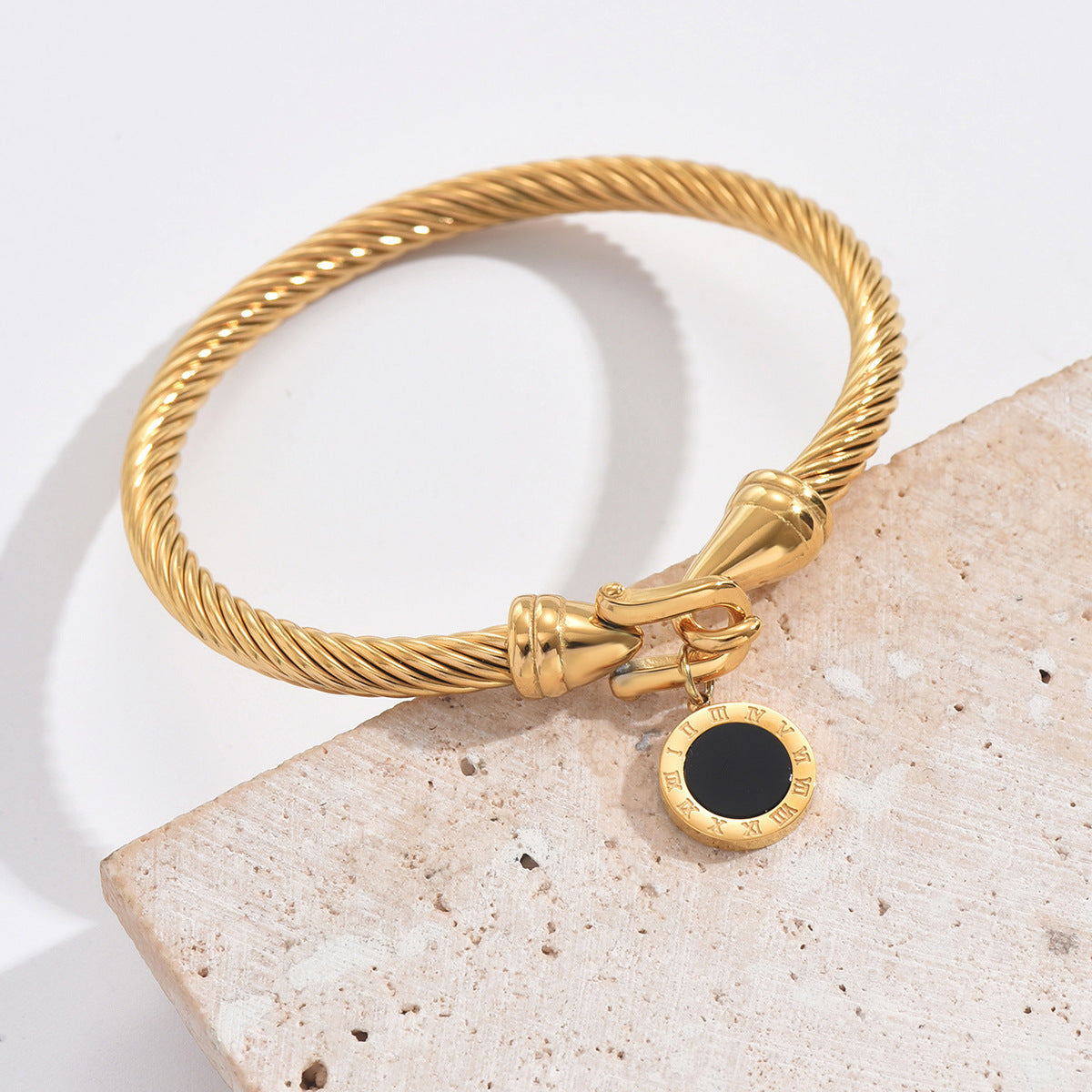 Versatile fashion Roman numeral pendant Fried Dough Twists bracelet Multicolor stainless steel women's bracelet