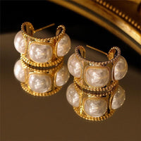 Light luxury earrings with a sense of luxury, a versatile temperament, and new ear accessories
