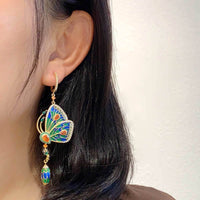 Fashionable and stylish metallic earrings