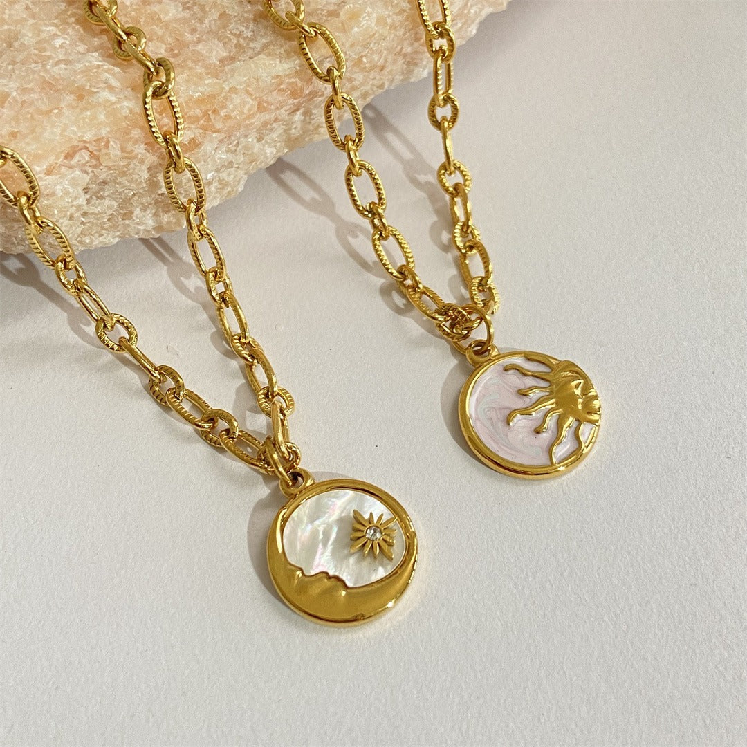 Vintage three-dimensional sun and moon round coin necklace mother-of-pearl pendant jewelry