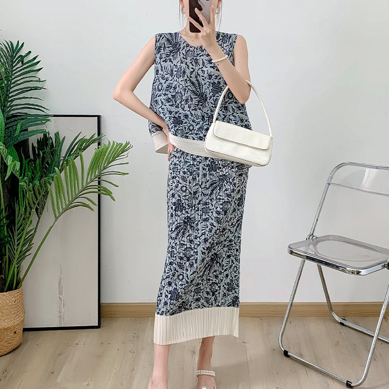 Blue printed pleated irregular vest+straight half skirt two-piece summer new fashion set for women