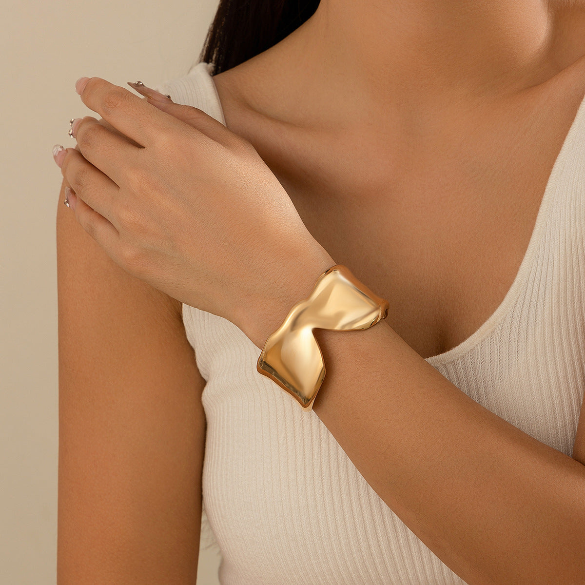 Metal style temperament niche versatile bracelet Bracelet irregular opening bracelet