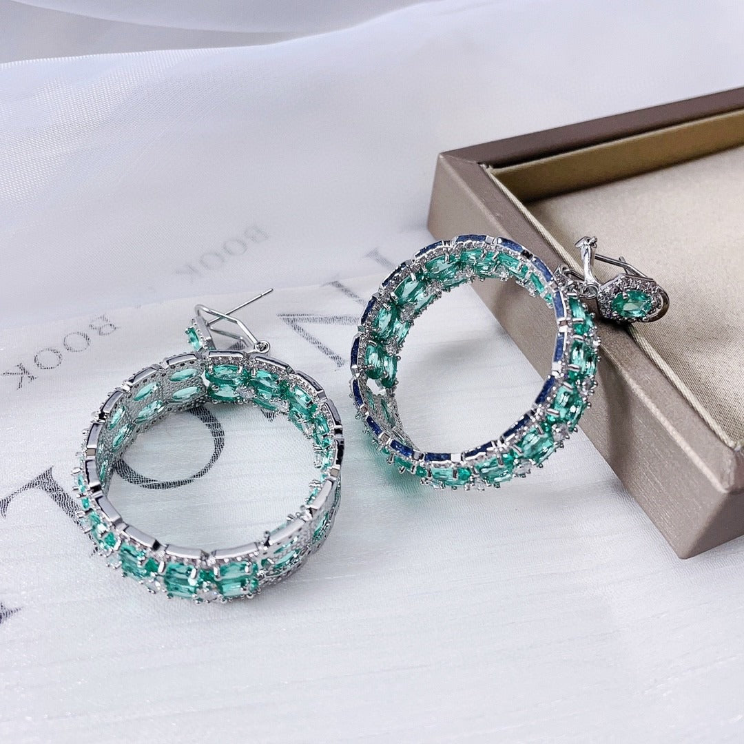 Fashionable and atmospheric colored zirconium geometric circular earrings with an elegant temperament