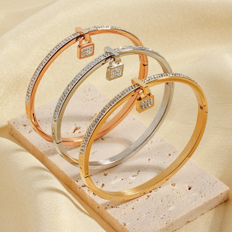 Super Flash Full Diamond Lock Head Concealed Buckle Bracelet Mud Diamond Small Square Lock Bracelet Jewelry