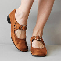 Low heel buckle and shallow cut single shoe for women